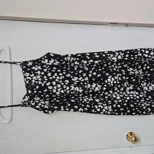 Tribal summer dress black&white with fold in the front stretchy thin straps